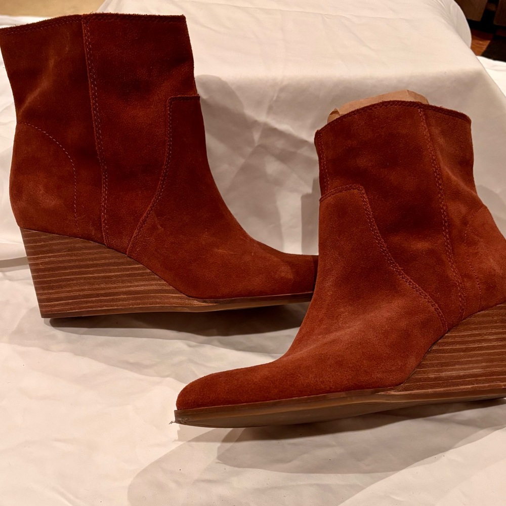 Lucky Brand Brown Suede Wedge Boots